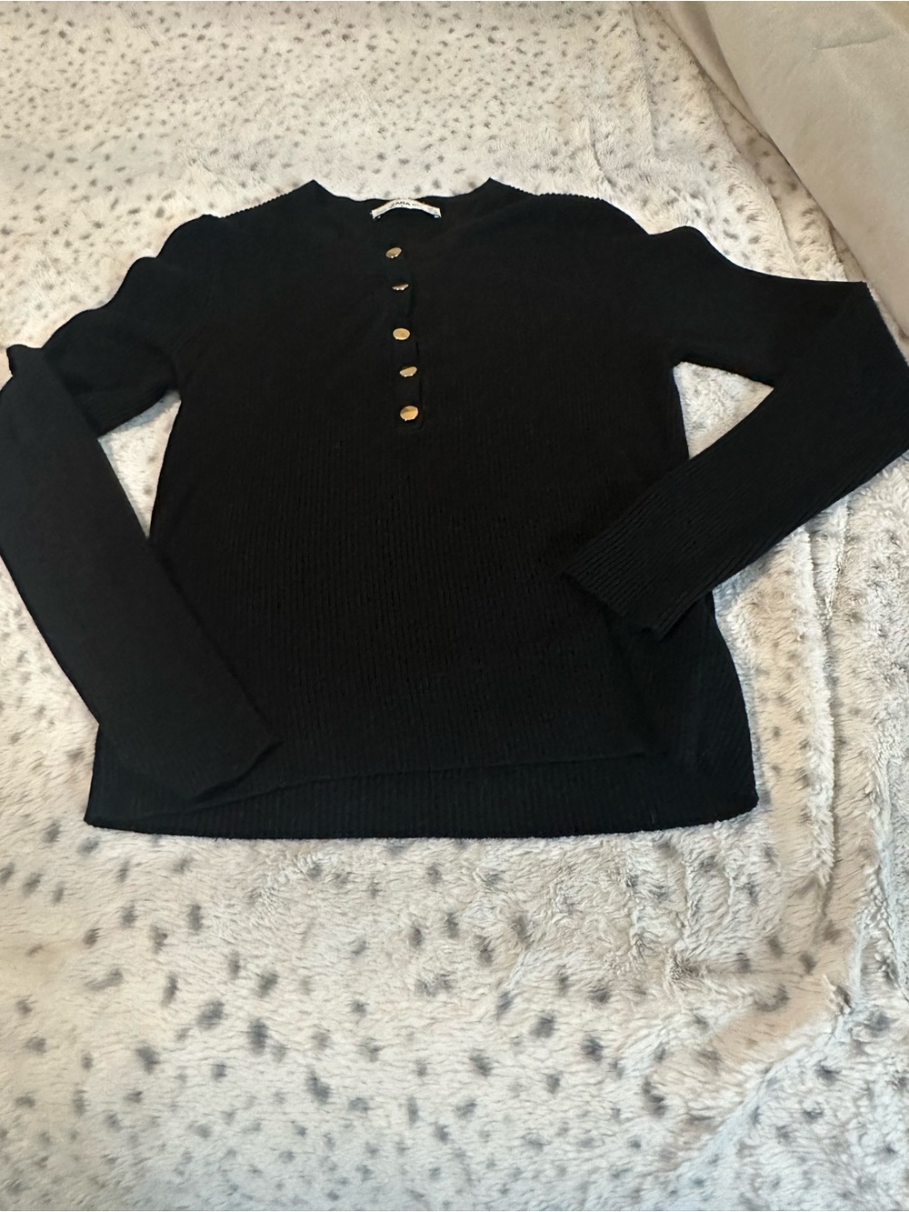 Zara Black Long-Sleeve Henley with Gold Buttons - Women